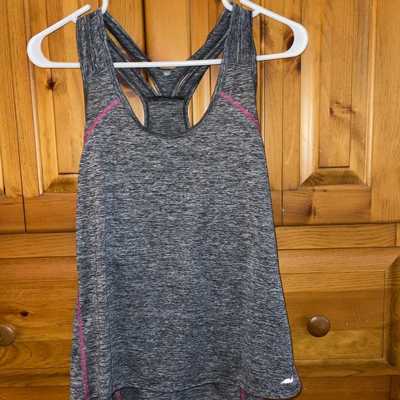 athletic tank tops - Picture 2 of 2